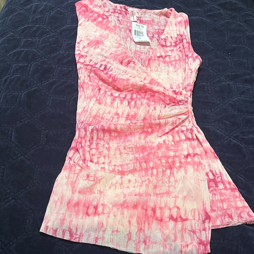 Sweet Pea Pink Tie-Dye V-Neck Sleeveless Top